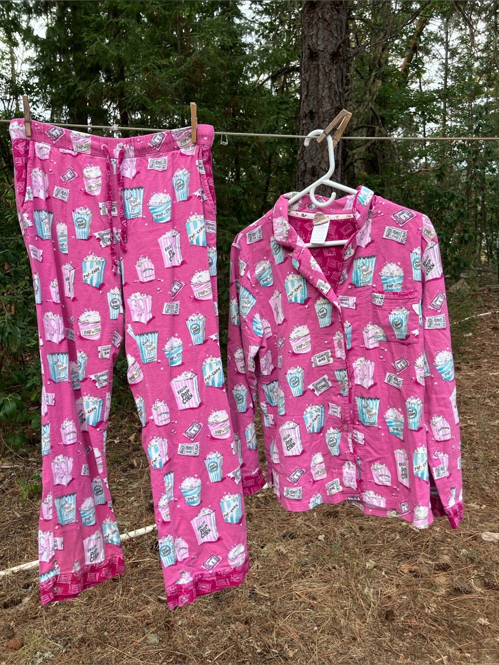 Munki Munki flannel cotton pink pajama set pants and shirt size medium